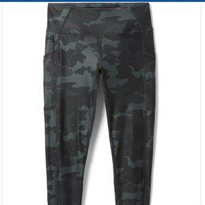 Brand new prAna workout pants (L)